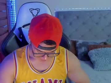 Maxiimus__ Chaturbate stream image from March 22, 2025
