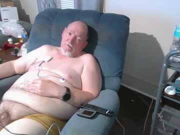 Eagleboylovecolombiagirls Chaturbate stream image from March 22, 2025