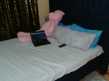 Pinkysmiles Chaturbate stream image from March 22, 2025