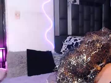 Andreina_240 Chaturbate stream image from March 22, 2025