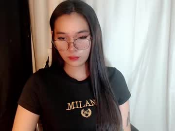 Asian_Sweetlinay Chaturbate stream image from March 22, 2025