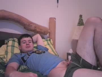 Kwahrens22 Chaturbate stream image from March 22, 2025