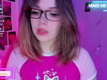 Sparklemona Chaturbate stream image from March 22, 2025