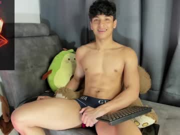 Angel_Fenix01 Chaturbate stream image from March 22, 2025