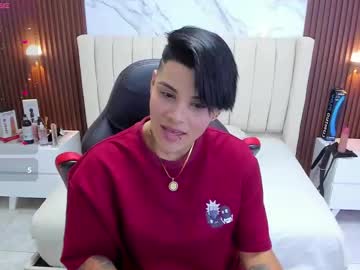 Karolandluna Chaturbate stream image from March 22, 2025