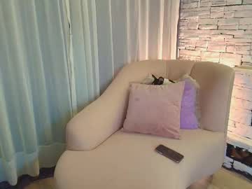 Yoursexyamber Chaturbate stream image from March 22, 2025