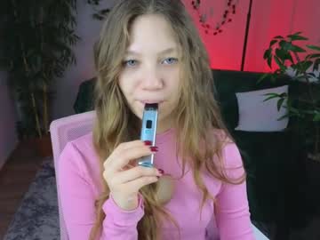 Dipixie Chaturbate stream image from March 22, 2025