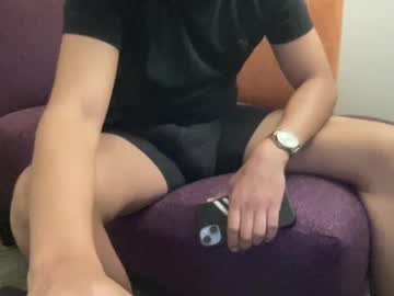 Elvergudo0 Chaturbate stream image from March 22, 2025