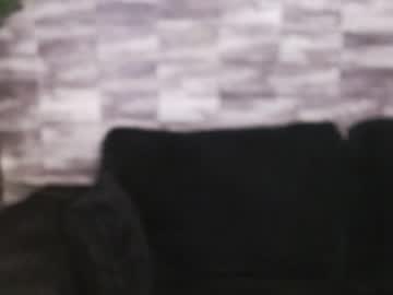 Lexywetrain Chaturbate stream image from March 22, 2025