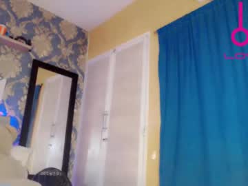 Nicoll_Dollts Chaturbate stream image from March 22, 2025