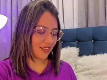 Pandoracherry Chaturbate stream image from March 22, 2025