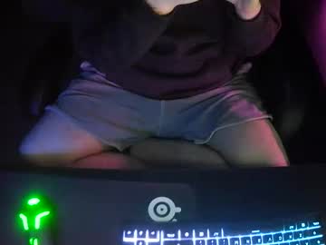 Thestroker69420 Chaturbate stream image from March 22, 2025
