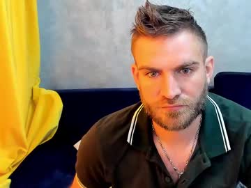 10in_Deluxe Chaturbate stream image from March 22, 2025