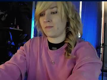 5_In_One Chaturbate stream image from March 22, 2025