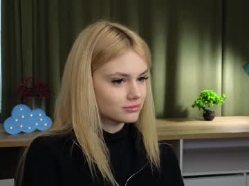 Catecrago Chaturbate stream image from March 22, 2025