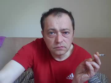 Willingforcool Chaturbate stream image from March 22, 2025