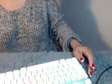 Xo__Kitty Chaturbate stream image from March 22, 2025