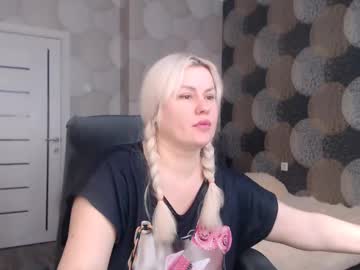 Blackeyes11 Chaturbate stream image from March 22, 2025
