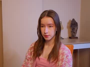Glennaeden Chaturbate stream image from March 22, 2025