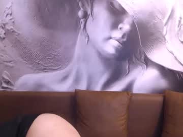 Samanthaawissee Chaturbate stream image from March 22, 2025