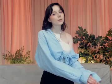 Starry_Dreamer Chaturbate stream image from March 22, 2025