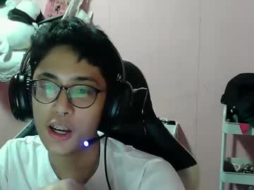 Godhyun Chaturbate stream image from March 22, 2025