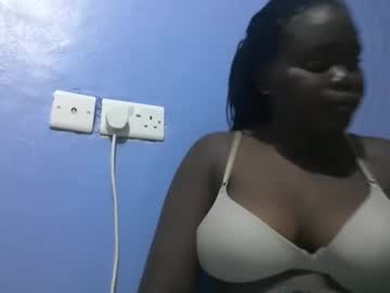 Alyabeiby Chaturbate stream image from March 22, 2025