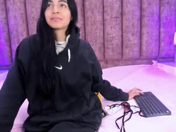 Noha_Petite Chaturbate stream image from March 22, 2025