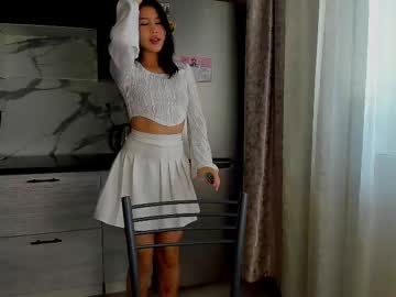 Novablooms Chaturbate stream image from March 22, 2025