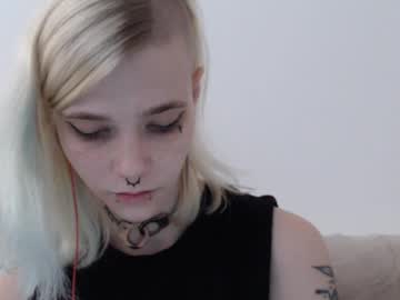 Brookewylde_20 Chaturbate stream image from March 22, 2025