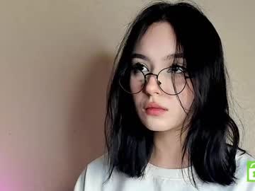 Monyfuze Chaturbate stream image from March 22, 2025