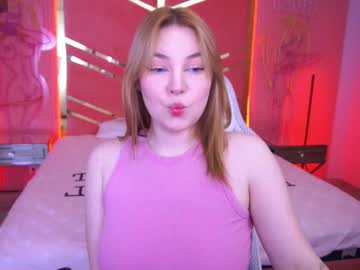 Oliviaacaarter Chaturbate stream image from March 22, 2025
