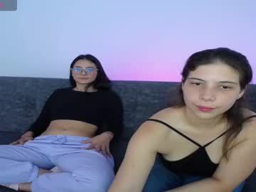 Scarlettmoon28 Chaturbate stream image from March 22, 2025