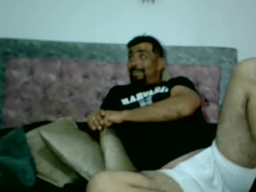 Batery82 Chaturbate stream image from March 22, 2025