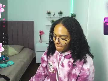 Niina_Lovee_ Chaturbate stream image from March 22, 2025