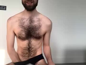 Uk2011boy Chaturbate stream image from March 22, 2025