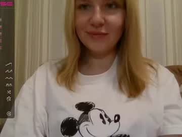 Urbadkitty Chaturbate stream image from March 22, 2025