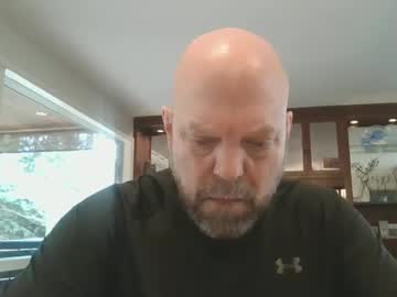 Bulldog302w Chaturbate stream image from March 22, 2025