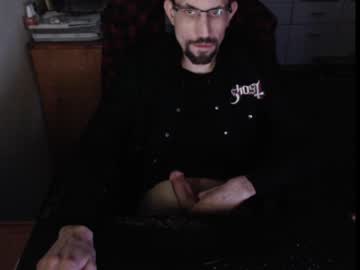 Dermattes Chaturbate stream image from March 22, 2025