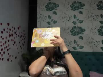 Lindabreexlove Chaturbate stream image from March 22, 2025