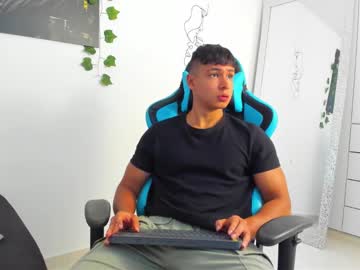 Oliver_Bray Chaturbate stream image from March 22, 2025