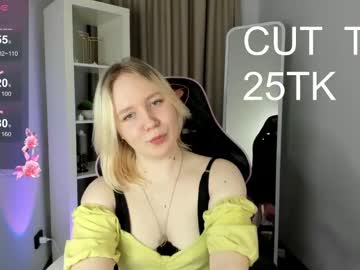 Billiee_Smith Chaturbate stream image from March 22, 2025