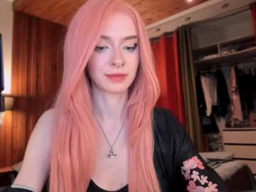 Irisice Chaturbate stream image from March 22, 2025