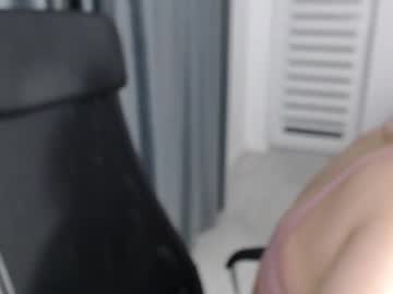 Sellena_Cute Chaturbate stream image from March 22, 2025
