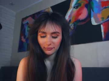 Cinacramby Chaturbate stream image from March 22, 2025