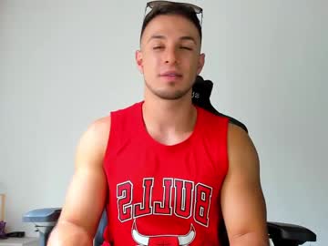 Dimitricaruso Chaturbate stream image from March 22, 2025