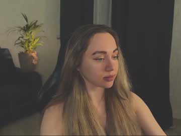 Tatti_1 Chaturbate stream image from March 22, 2025