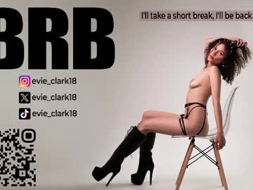 Evie_Clark_ Chaturbate stream image from March 22, 2025