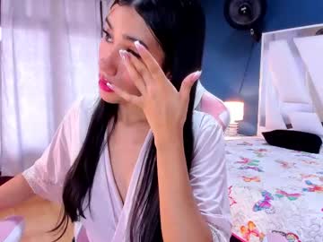 Sweettyalondra Chaturbate stream image from March 22, 2025