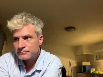 Guardiannif_ Chaturbate stream image from March 22, 2025